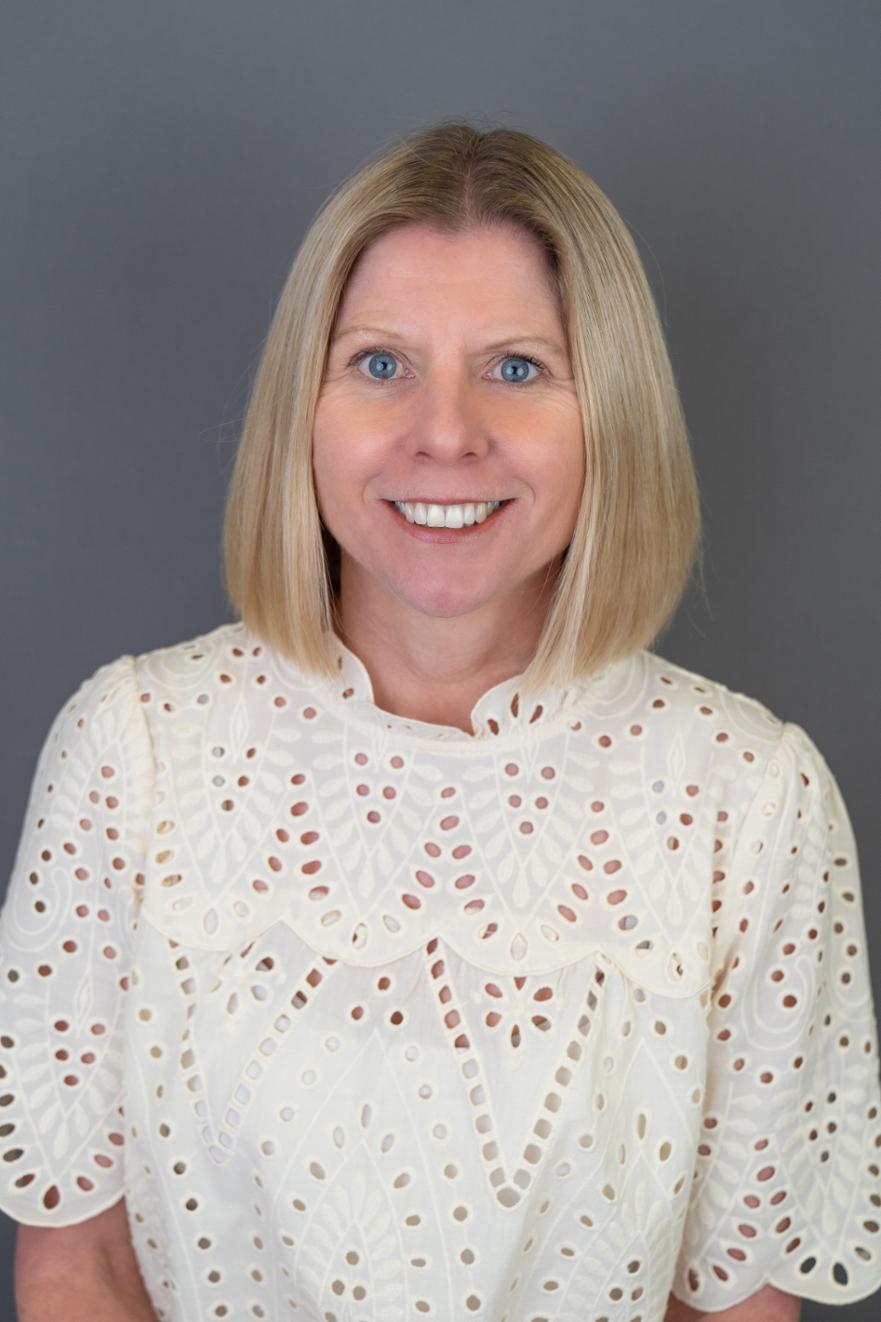 mrs-catherine-jones CABbFqK3GRML